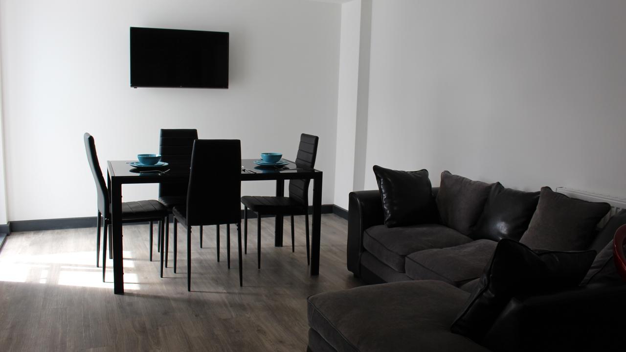 Peace Apartments - Luton Λούτον Εξωτερικό φωτογραφία