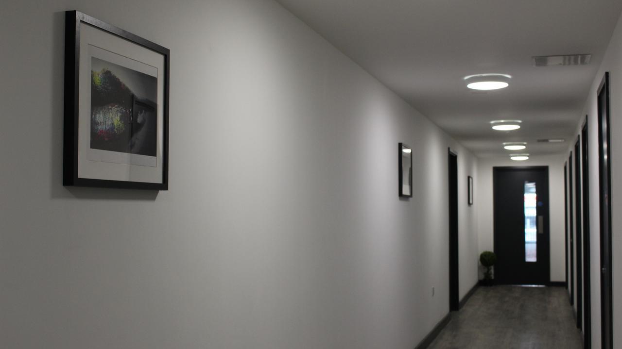 Peace Apartments - Luton Λούτον Εξωτερικό φωτογραφία
