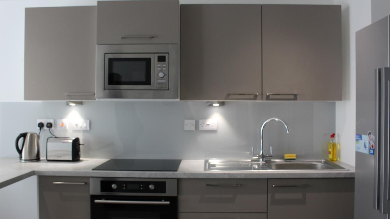 Peace Apartments - Luton Λούτον Εξωτερικό φωτογραφία